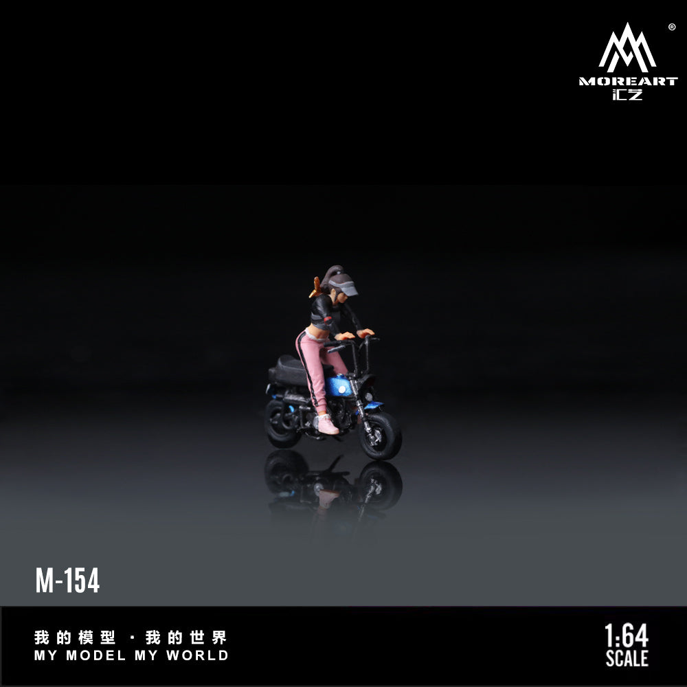 Moto Racing Female Figura - MoreART (BAJO PEDIDO)