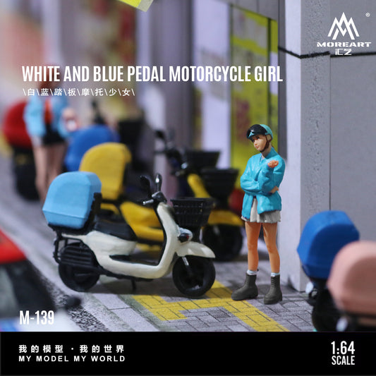 Moto White and Blue Pedal Figura - MoreART (BAJO PEDIDO)