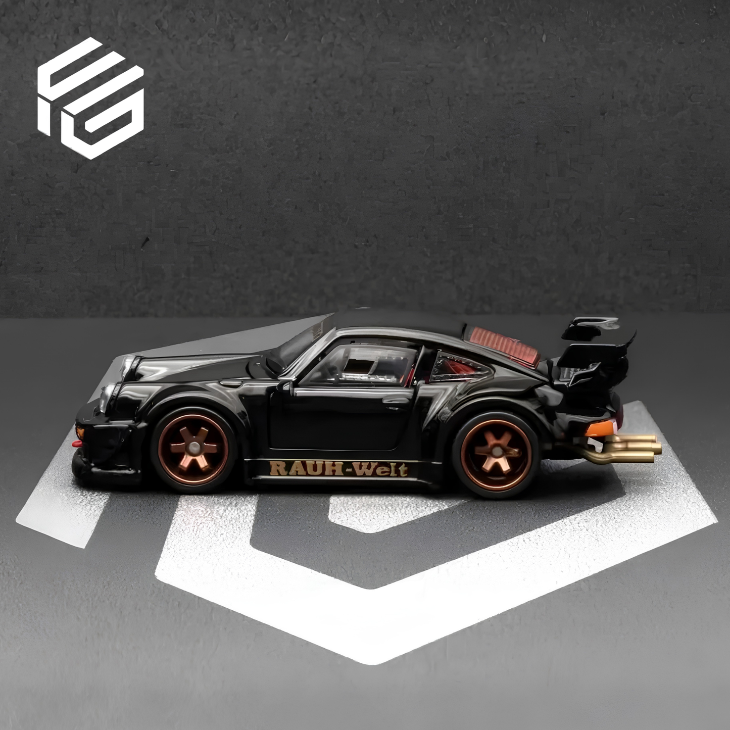 Porsche 911 (930) RWB - FG (PRE ORDEN)