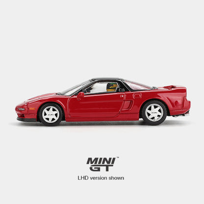 Honda NSX Protoype 1989 Ayrton Senna Figure - Mini GT (PRE ORDEN)